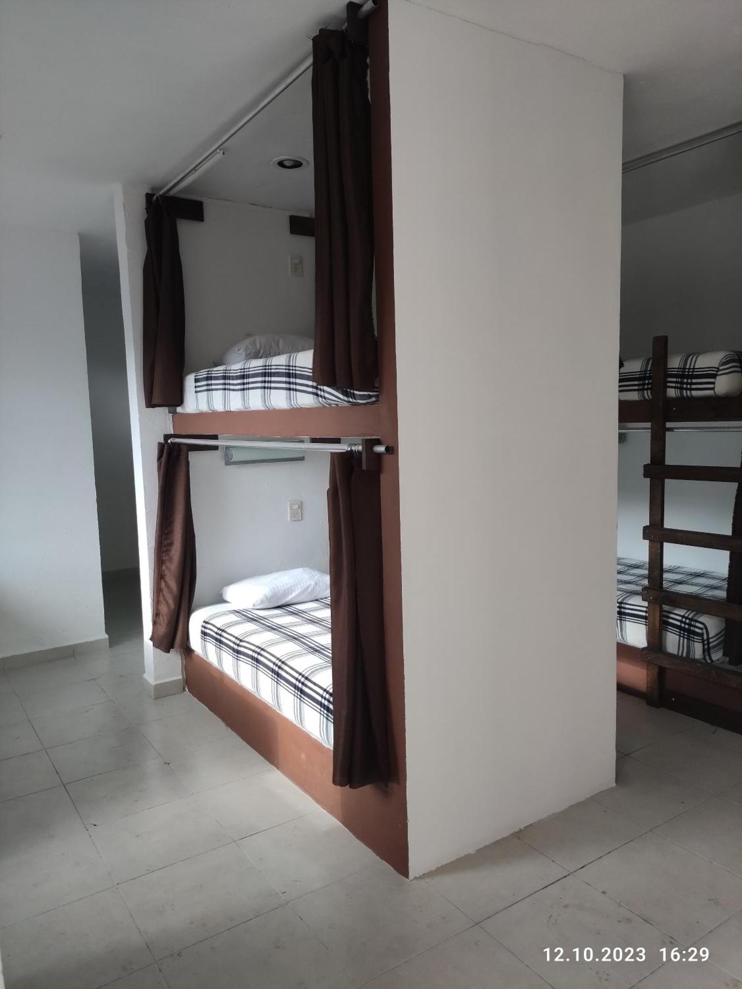 The All Inclusive Hostel - Food, Drinks And Transportation To The Beach And Cenotes Tulum Bagian luar foto
